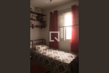 Casa à venda com 180m², 3 quartos e 2 vagas Casa à venda com 180m², 3 quartos e 2 vagasQuarto 2