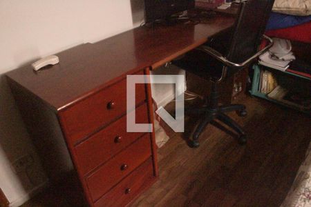 Casa à venda com 180m², 3 quartos e 2 vagas Casa à venda com 180m², 3 quartos e 2 vagasQuarto 2