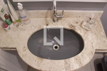 Casa à venda com 180m², 3 quartos e 2 vagas Casa à venda com 180m², 3 quartos e 2 vagasLavabo