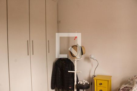 Casa à venda com 180m², 3 quartos e 2 vagas Casa à venda com 180m², 3 quartos e 2 vagasQuarto 3 - Armários