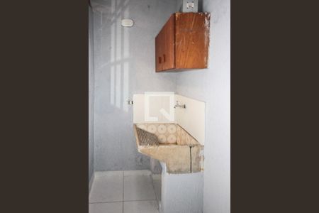 Casa para alugar com 60m², 1 quarto e sem vagaÁrea de Serviço