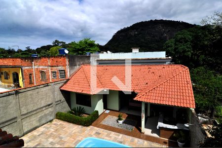 Casa à venda com 269m², 3 quartos e 5 vagasVista