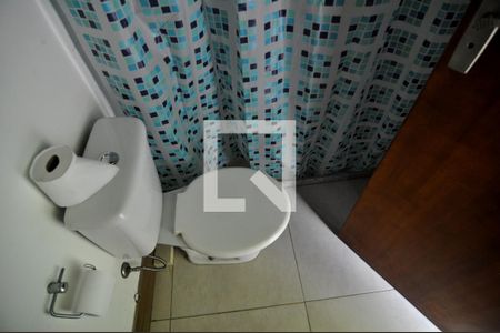 Casa à venda com 269m², 3 quartos e 5 vagasBanheiro Canadense