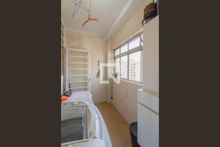 Apartamento à venda com 83m², 2 quartos e 1 vaga Apartamento à venda com 83m², 2 quartos e 1 vagaÁrea de Serviço