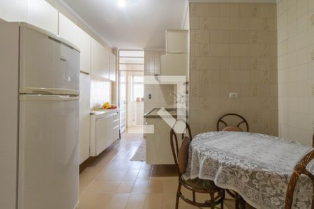 Apartamento à venda com 83m², 2 quartos e 1 vaga Apartamento à venda com 83m², 2 quartos e 1 vagaCozinha