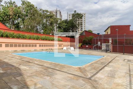 Apartamento para alugar com 170m², 4 quartos e 2 vagasÁrea comum - Piscina