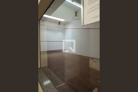 Apartamento para alugar com 180m², 3 quartos e 3 vagas Apartamento para alugar com 180m², 3 quartos e 3 vagasQuadra Coberta