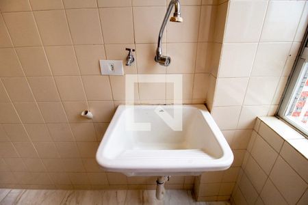 Apartamento para alugar com 73m², 3 quartos e 1 vaga Apartamento para alugar com 73m², 3 quartos e 1 vagaDetalhe da area de serviço