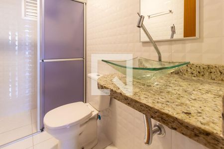 Apartamento para alugar com 73m², 3 quartos e 1 vaga Apartamento para alugar com 73m², 3 quartos e 1 vagaDetalhe banheiro