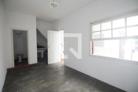 Casa à venda com 200m², 3 quartos e 2 vagasQuarto de Serviço