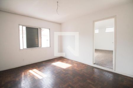 Casa à venda com 200m², 3 quartos e 2 vagasQuarto 2