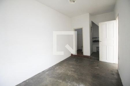 Casa à venda com 200m², 3 quartos e 2 vagasQuarto de Serviço