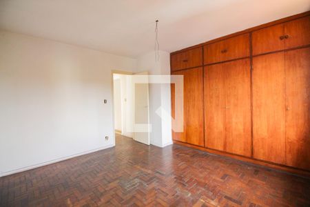 Casa à venda com 200m², 3 quartos e 2 vagasQuarto 3
