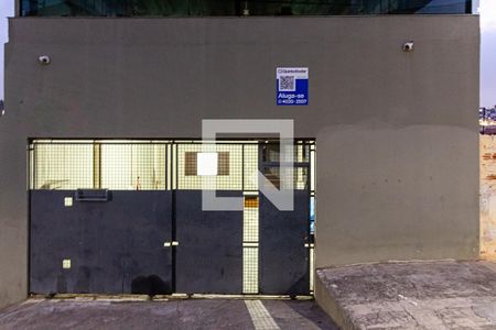 Fachada de casa para alugar com 3 quartos, 160m² em Vila Mariana, Ferraz de Vasconcelos