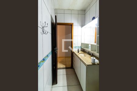 Casa para alugar com 160m², 3 quartos e 2 vagas Casa para alugar com 160m², 3 quartos e 2 vagasBanheiro 2