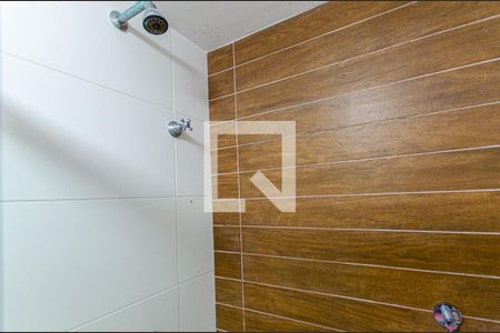 Apartamento à venda com 70m², 2 quartos e 1 vaga Apartamento à venda com 70m², 2 quartos e 1 vagaBanheiro