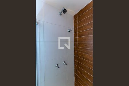 Apartamento à venda com 70m², 2 quartos e 1 vaga Apartamento à venda com 70m², 2 quartos e 1 vagaBanheiro