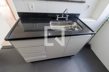 Cozinha e Área de Serviço de apartamento para alugar com 2 quartos, 38m² em Santo Antônio, São José dos Pinhais