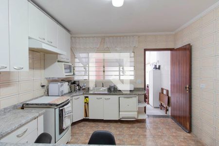 Casa à venda com 143m², 3 quartos e 3 vagasCozinha 