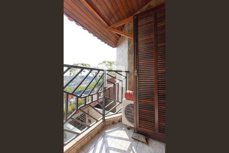 Casa à venda com 143m², 3 quartos e 3 vagasVaranda Suíte 