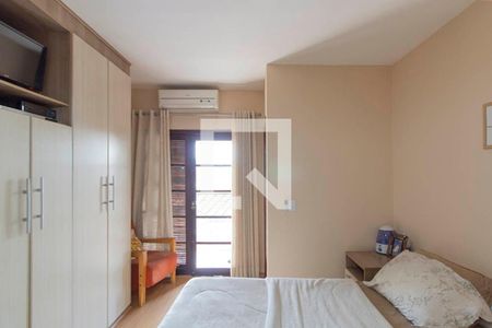 Casa à venda com 143m², 3 quartos e 3 vagasSuíte 