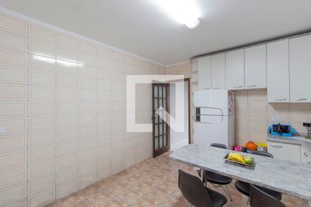 Casa à venda com 143m², 3 quartos e 3 vagasCozinha 