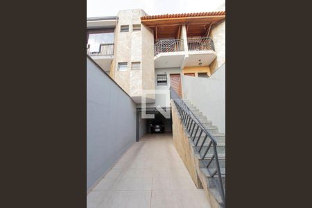 Casa à venda com 143m², 3 quartos e 3 vagasFachada 
