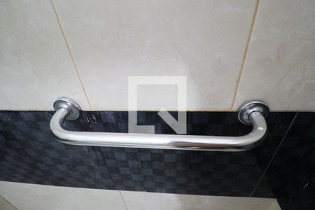 Apartamento para alugar com 51m², 1 quarto e sem vagaDetalhe banheiro