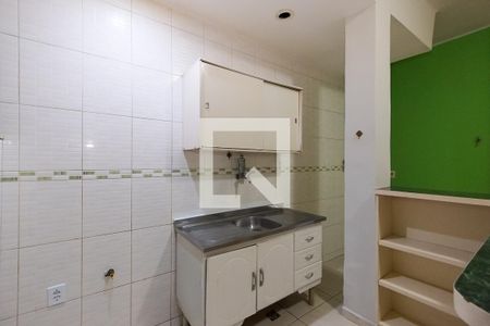 Apartamento à venda com 60m², 1 quarto e sem vaga Apartamento à venda com 60m², 1 quarto e sem vagaCozinha - Armários