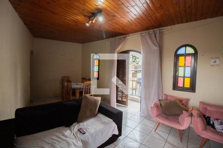 Casa à venda com 300m², 4 quartos e 4 vagas Casa à venda com 300m², 4 quartos e 4 vagasCasa 5