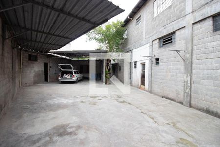 Casa à venda com 300m², 4 quartos e 4 vagas Casa à venda com 300m², 4 quartos e 4 vagasÁrea Externa