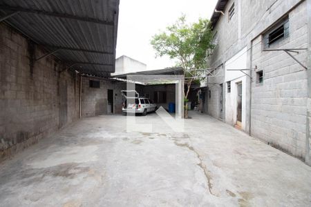 Casa à venda com 300m², 4 quartos e 4 vagas Casa à venda com 300m², 4 quartos e 4 vagasÁrea Externa