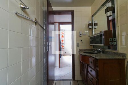Apartamento à venda com 60m², 3 quartos e 1 vaga Apartamento à venda com 60m², 3 quartos e 1 vagaBanheiro