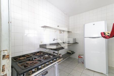 Apartamento à venda com 60m², 3 quartos e 1 vaga Apartamento à venda com 60m², 3 quartos e 1 vagaÁrea comum - Salão de festas