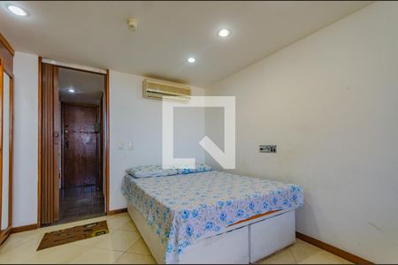 Apartamento para alugar com 36m², 1 quarto e 1 vagaSala/Quarto