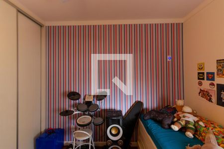 Apartamento à venda com 185m², 3 quartos e 2 vagasQuarto 02