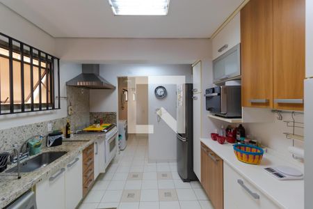 Apartamento à venda com 185m², 3 quartos e 2 vagasCozinha