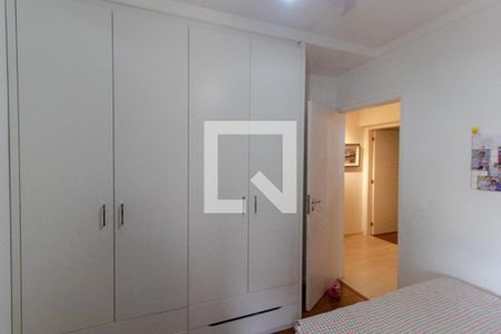 Apartamento à venda com 185m², 3 quartos e 2 vagasQuarto 01