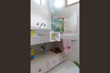 Apartamento à venda com 185m², 3 quartos e 2 vagasBanheiro