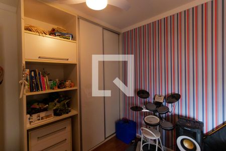Apartamento à venda com 185m², 3 quartos e 2 vagasQuarto 02