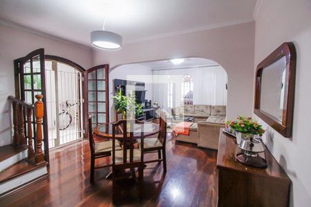 Sala de casa à venda com 3 quartos, 200m² em Sapopemba, São Paulo