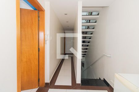 Casa à venda com 185m², 3 quartos e 2 vagas Casa à venda com 185m², 3 quartos e 2 vagasHall dos Quartos