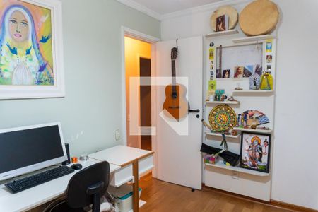 Apartamento à venda com 87m², 3 quartos e 2 vagasQuarto 2