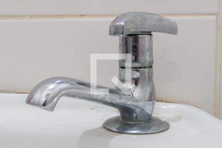 Apartamento à venda com 87m², 3 quartos e 2 vagasBanheiro de Serviço Torneira