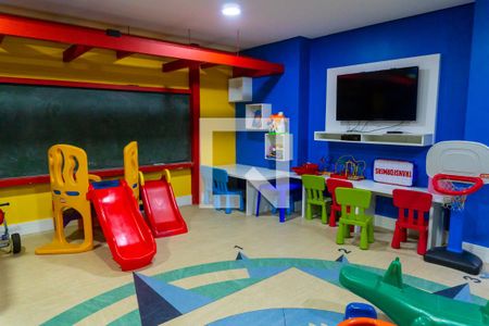 Apartamento à venda com 87m², 3 quartos e 2 vagasÁrea Comum - Playground