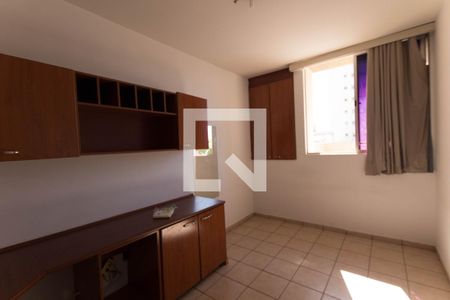 Quarto 1 de apartamento para alugar com 3 quartos, 80m² em Setor Leste Universitário, Goiânia