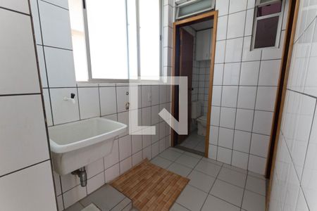 Apartamento para alugar com 80m², 3 quartos e 1 vagaÁrea de Serviço