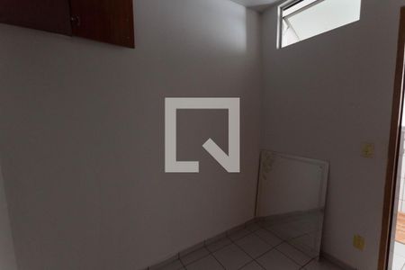 Apartamento para alugar com 80m², 3 quartos e 1 vagaQuarto de Serviço