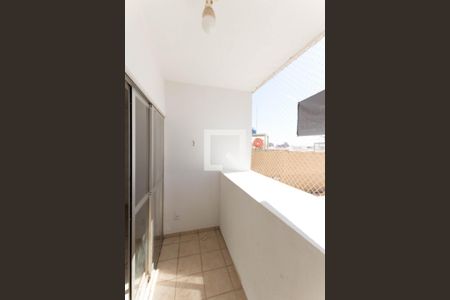 Varanda de apartamento para alugar com 3 quartos, 80m² em Setor Leste Universitário, Goiânia