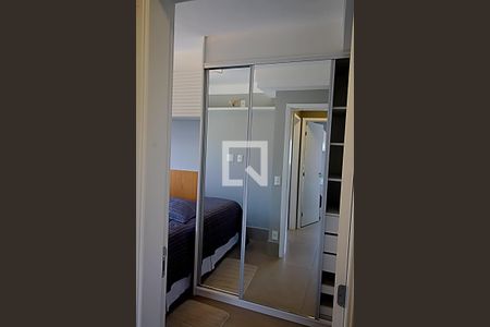 Suíte de apartamento para alugar com 2 quartos, 57m² em Vila Andrade, São Paulo